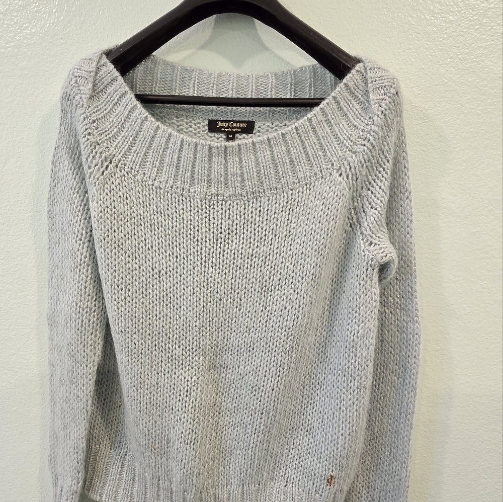 Juicy Couture,  women sweater, size M in nice bluish/light green